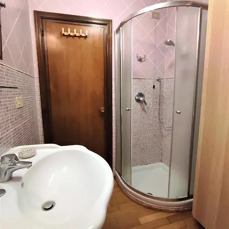 Dependace Il David Di Michelangelo Daire *